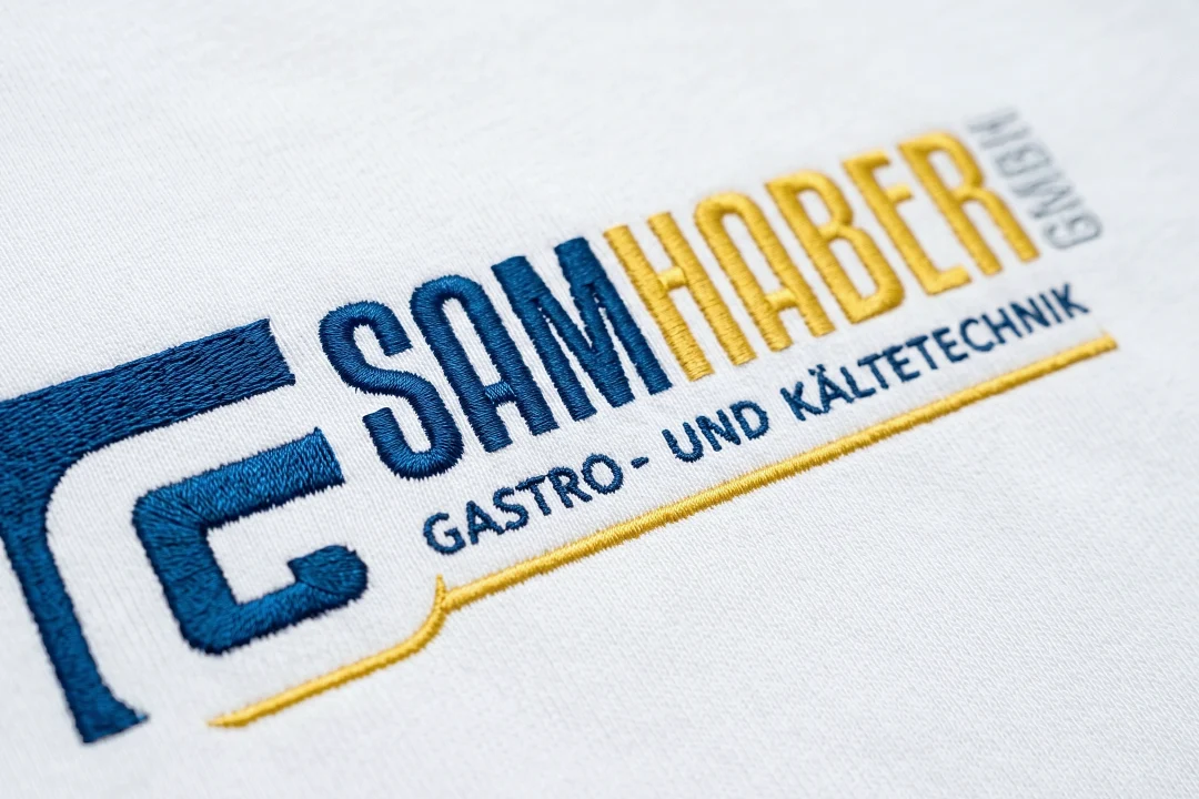 Markenlogo für Firmentextilien - professionelle Markenlogogestaltung durch die Agentur infinite