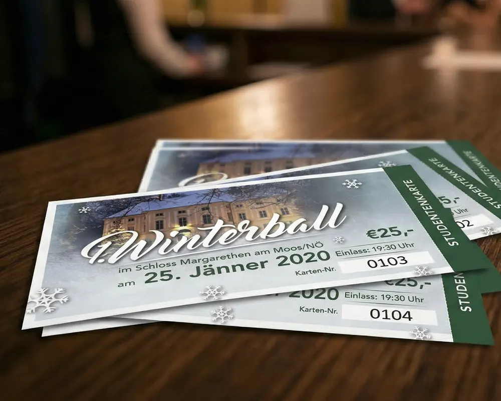 Hochwertige Eintrittskarten im Format DIN-lang für den Winterball im Schloss Margarethen, realisiert auf 300g/m² Bilderdruckkarton matt mit fortlaufender Nummerierung.