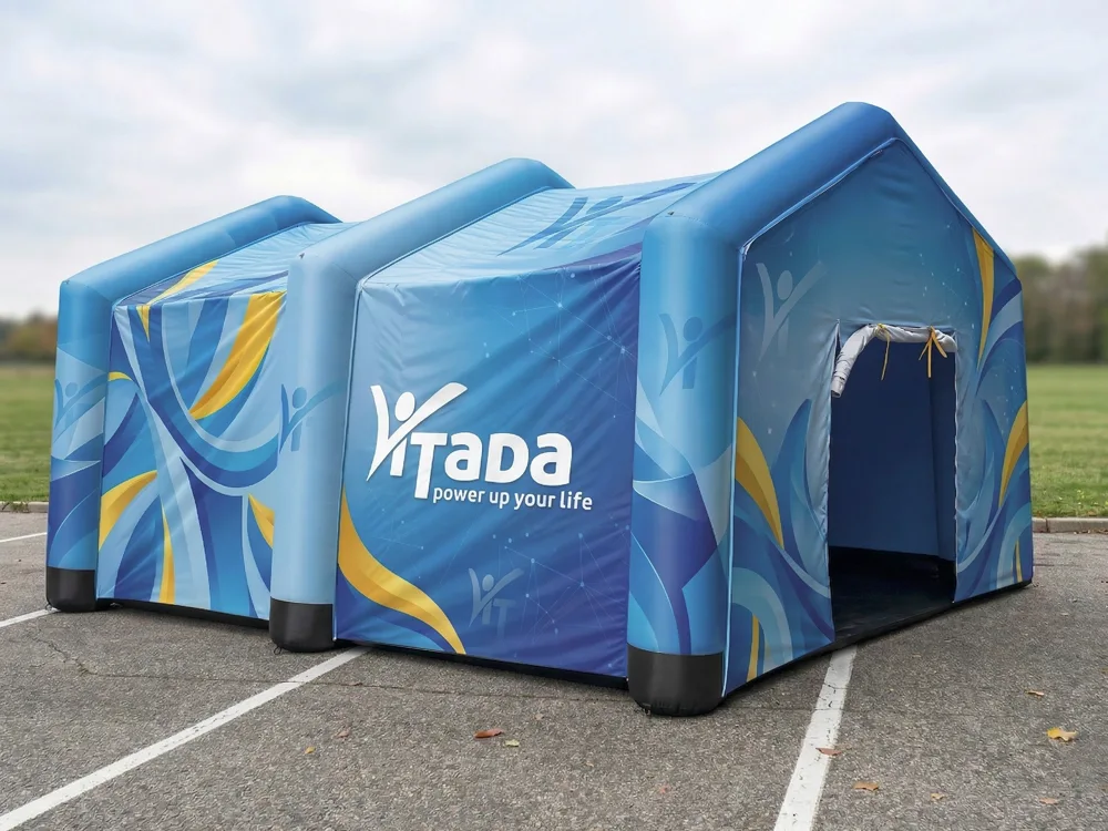 Erweiterbares Blow-up Zelt System MODULAR für maximale Platzansprüche, gefertigt mit hochwertiger TPU-Folienkonstruktion und Aluminium-Stützen.